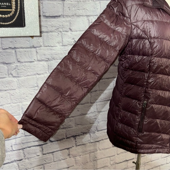 The North Face Black Cherry Quilted 550 Down Filled Mid Length Puffer Coat - Picture 8 of 15